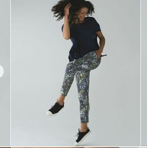 Lululemon Jet Crop Floral Pants